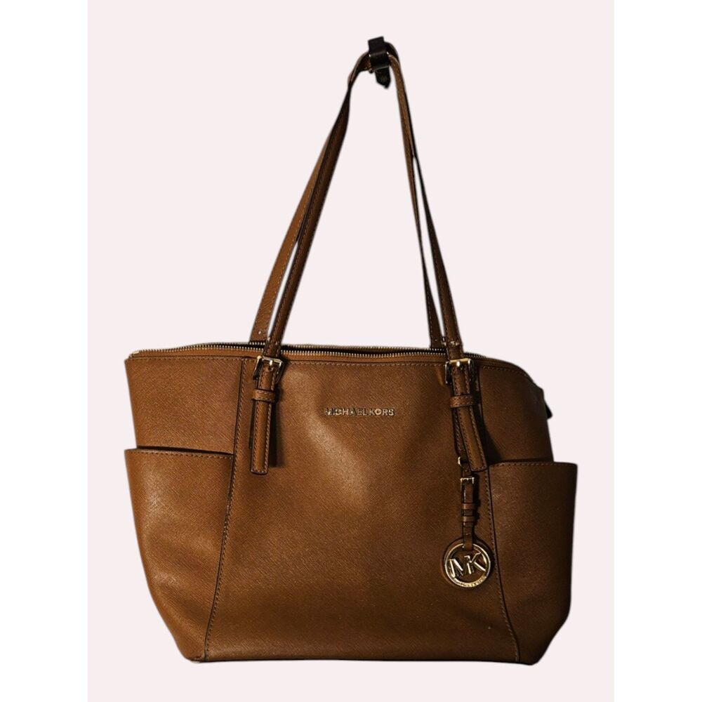 Michael Kors Satchel Jet Set Large Leather Tote Bag -- ITEM #3470